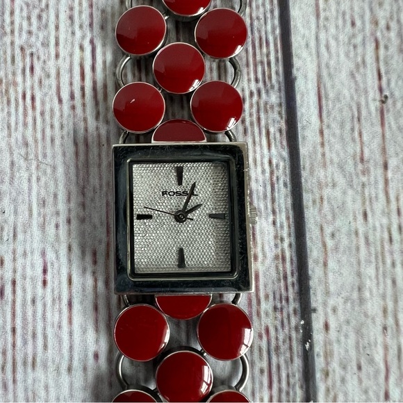 Fossil Wristwatch Red/Silver Toned Watch - Picture 2 of 7